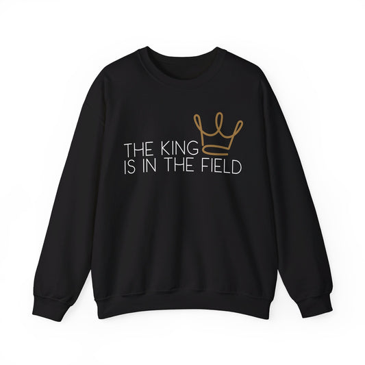 THE KING IS IN THE FIELD - CROWN CREWNECK | Unisex Faithwear